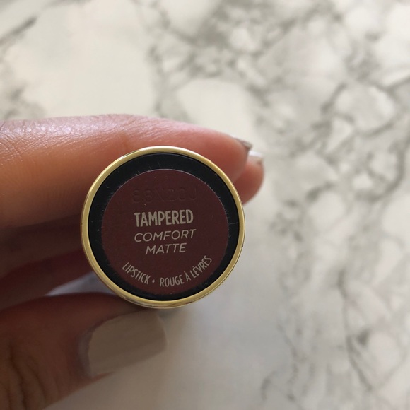🌼 2/$15 Urban Decay Lipstick in Tampered - Picture 4 of 5